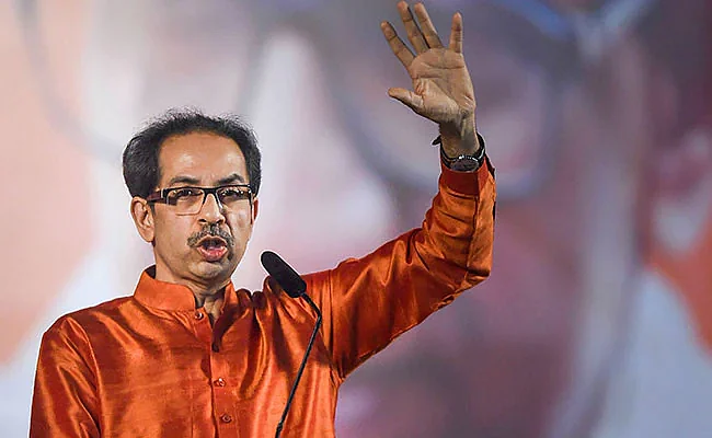 உத்தவ் தாக்கரே