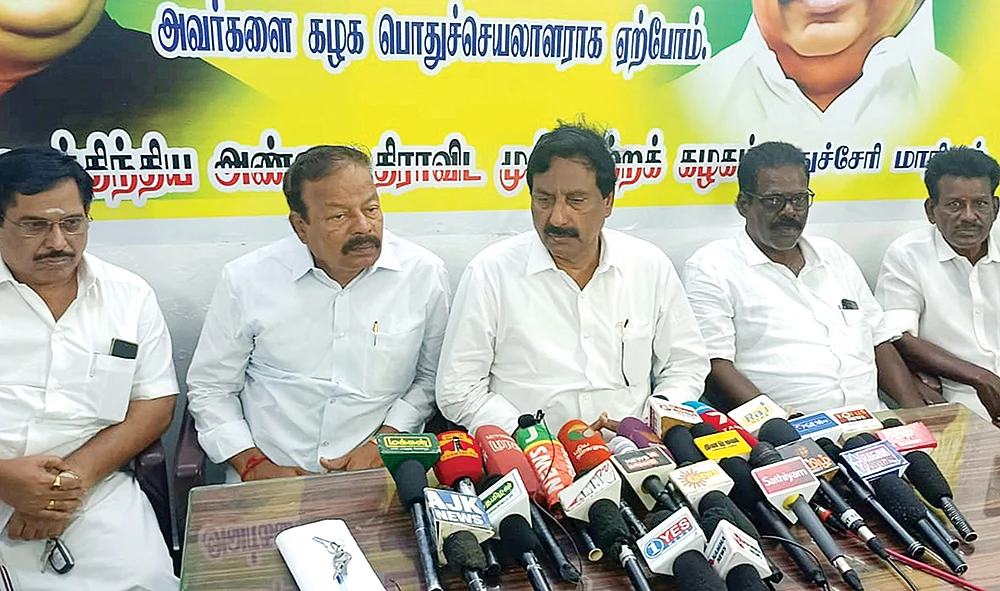அன்பழகன்
