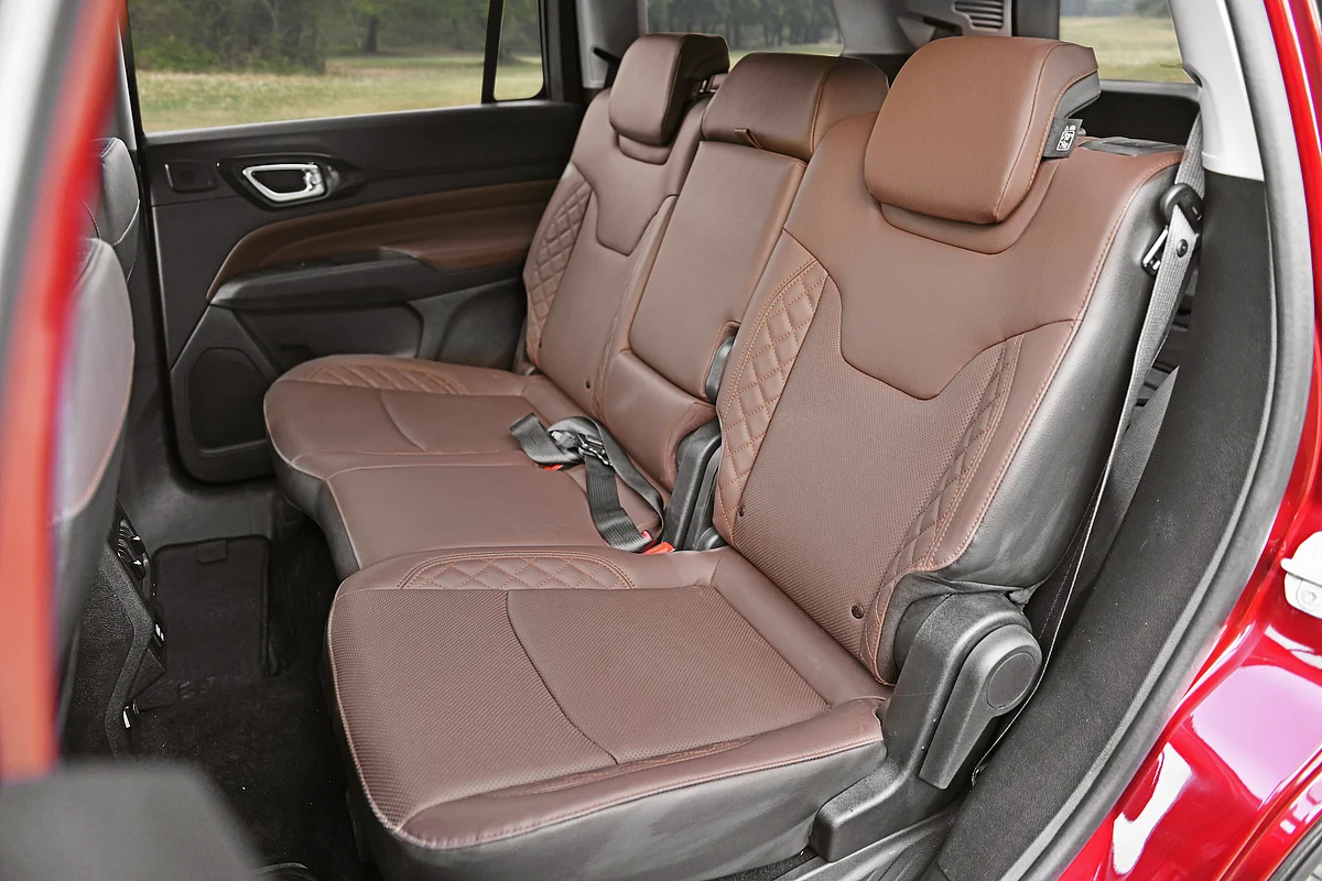 Jeep Meridian Review: Meridian Brother of the Compass! A Real Off Roader?