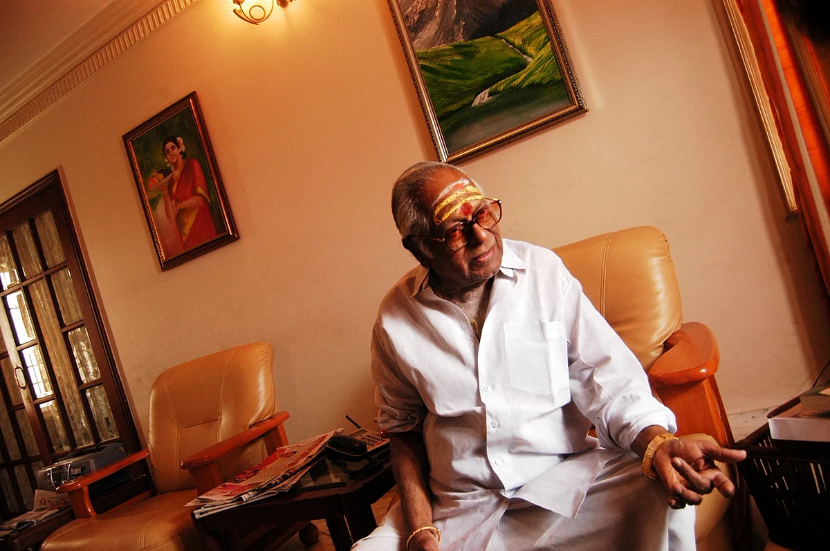 Naan Oru Rasigan - M.S.Viswanathan
