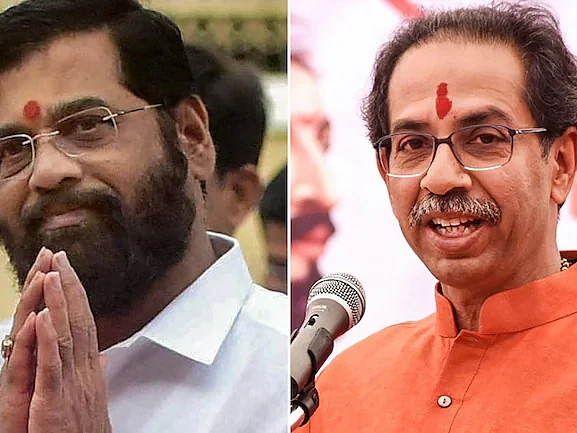 `எது உண்மையான சிவசேனா?’ - தேர்தல் கமிஷன் முடிவுசெய்ய உச்ச நீதிமன்றம் அனுமதி | யாருக்குப் பின்னடைவு?