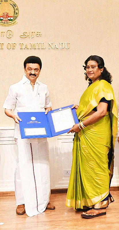 தமிழகத்தின் சிறந்த திருநங்கை - 2022 விருது