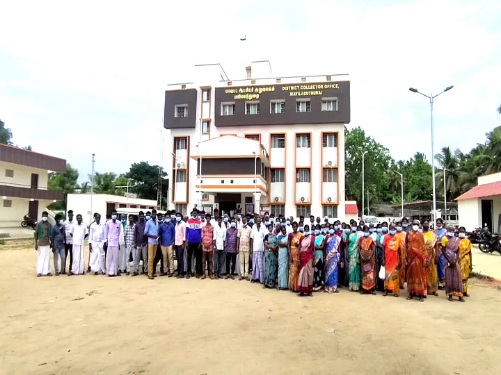 குளத்தை அபகரிக்க முயற்சி