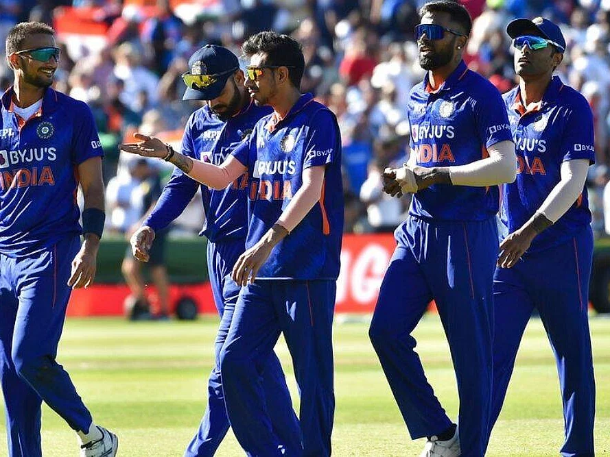 ENG vs IND: `பவர்ப்ளே தாக்குதல்' - டி20 உலகக்கோப்பைக்கான இந்தியாவின் புதிய யுக்தி இதுதானா?