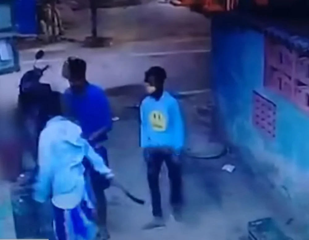 இளைஞர்களை வேட்டையாடும் கஞ்சா! - வேடிக்கை பார்க்கும் காவல்துறை!