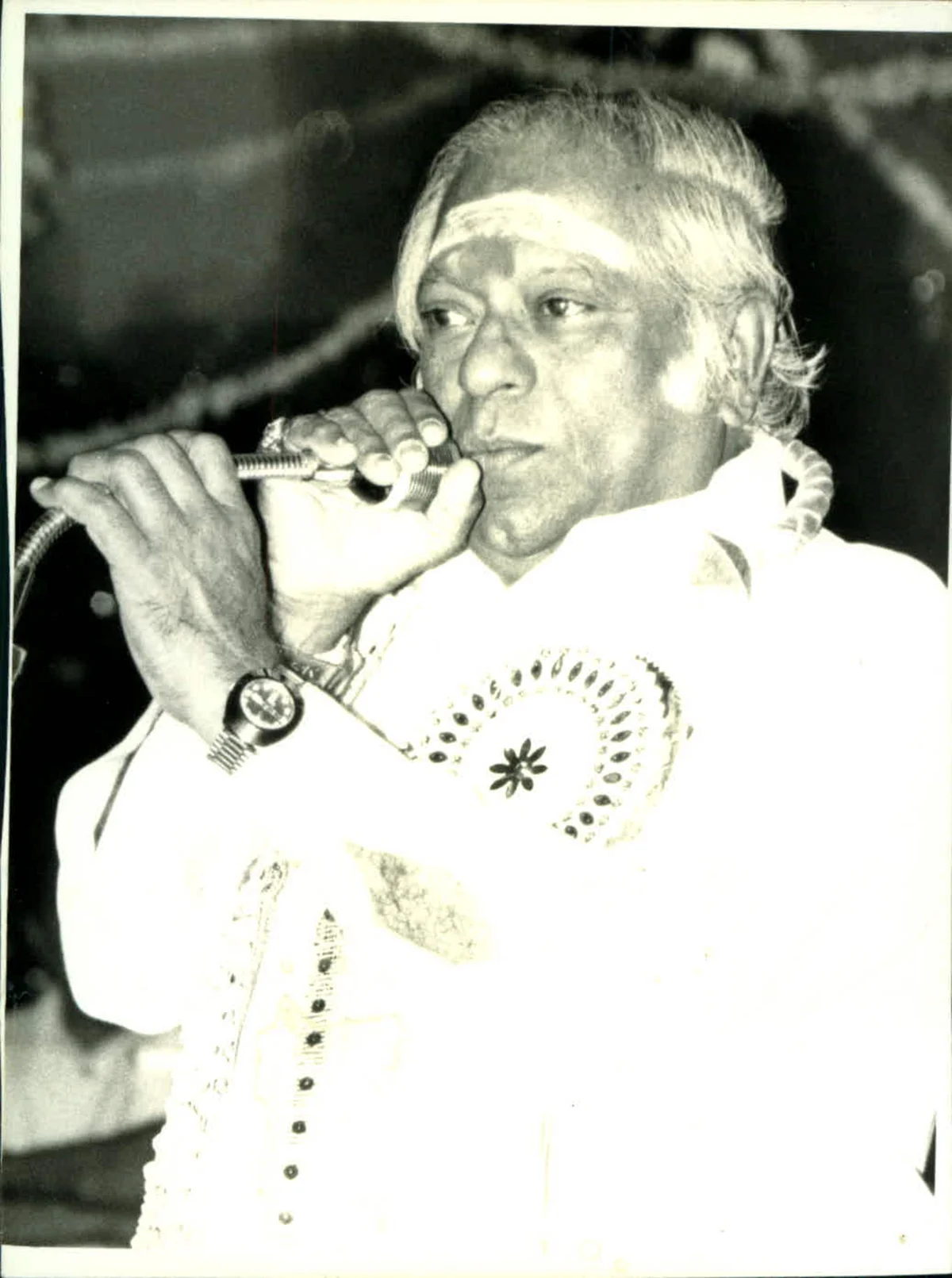 Naan Oru Rasigan - M.S.Viswanathan
