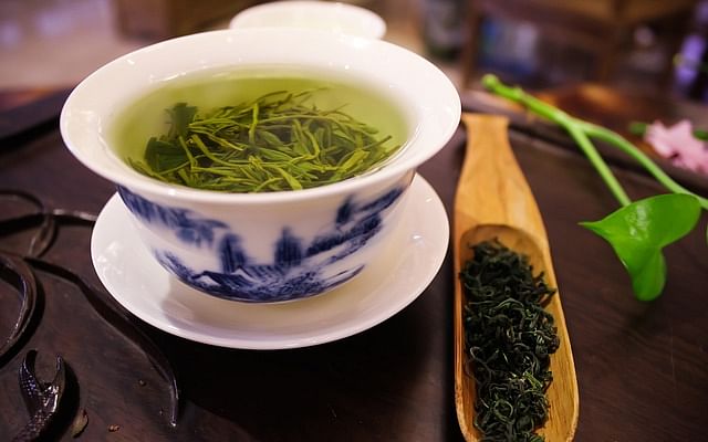 How to: சருமப் பராமரிப்புக்கு க்ரீன் டீ பயன்படுத்துவது எப்படி? | How To Use Green Tea For Skin Care?