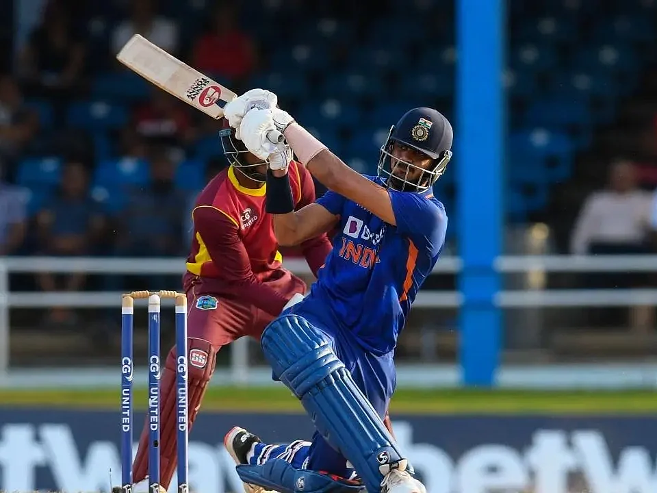 WI vs IND: ‘நானும் ஆல்ரவுண்டர்தான்’ அக்ஷர் காட்டிய அதிரடி; தொடரை வென்ற இந்தியா!
