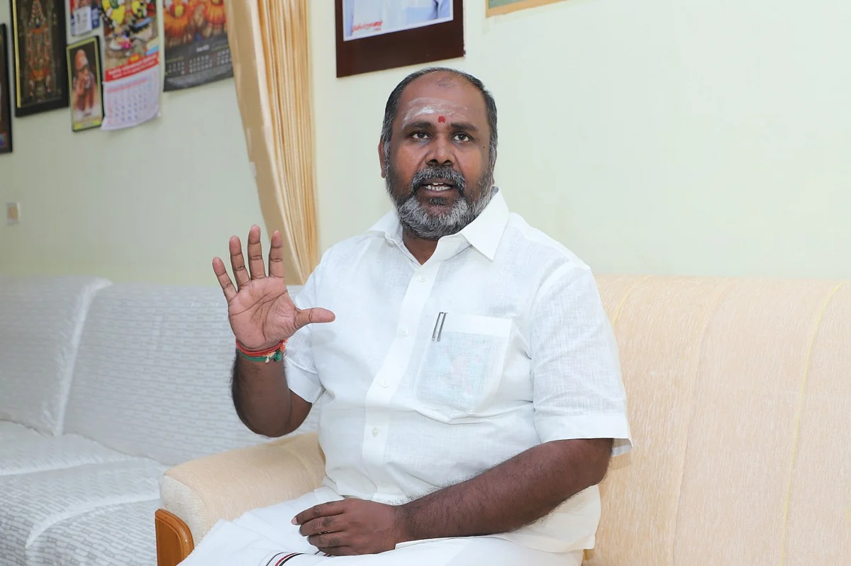ஆர்.பி.உதயகுமார்