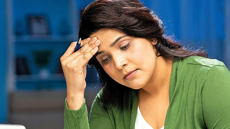 அவள் பதில்கள் - 45 - விசேஷ நாள்களில் விருந்து... அடுத்த நாள் பட்டினி... இந்தப் பழக்கம் சரியா?