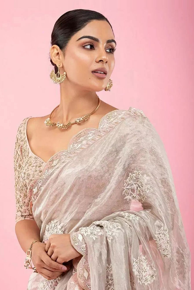 சம்யுக்தா மேனன்