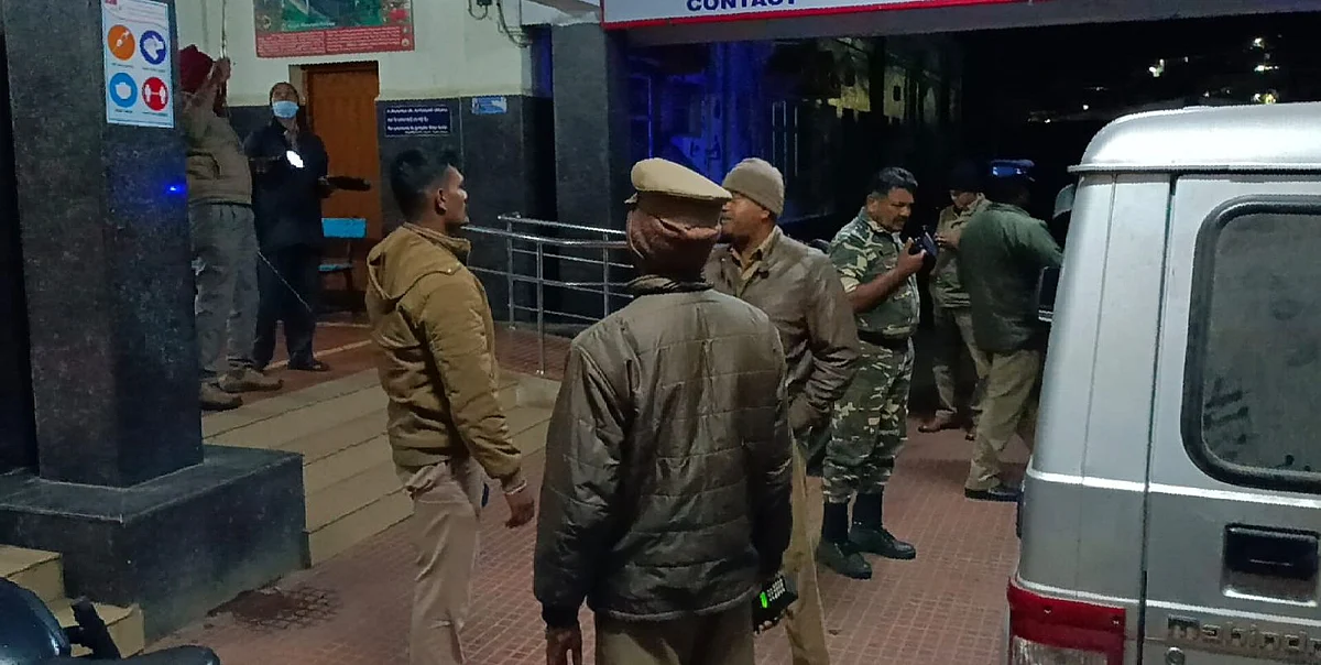 வெடிகுண்டு மிரட்டல்
