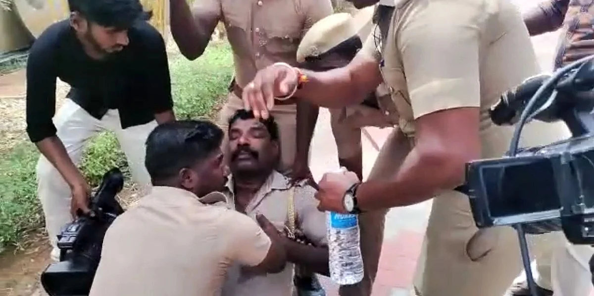காயமடைந்த போலீஸார்