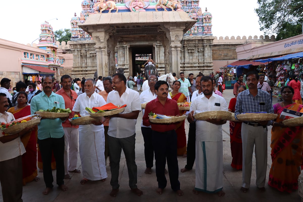 திருப்பதி: ஆடிப்பண்டிகை, ஆனி ஆஸ்தானம்; ஆர்ஜித சேவை ரத்து - திருமலை செல்பவர்கள் கவனத்திற்கு!