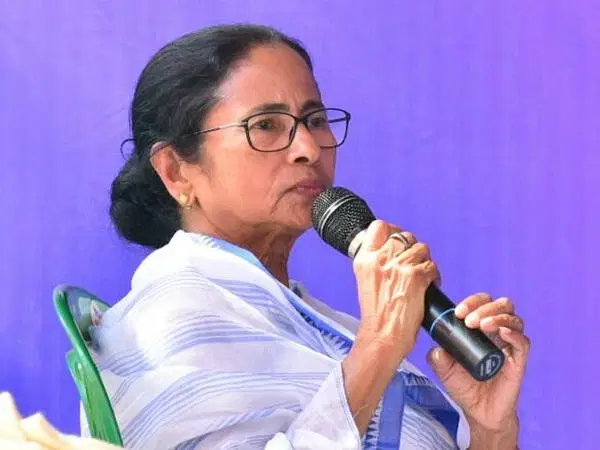 மம்தா பானர்ஜி