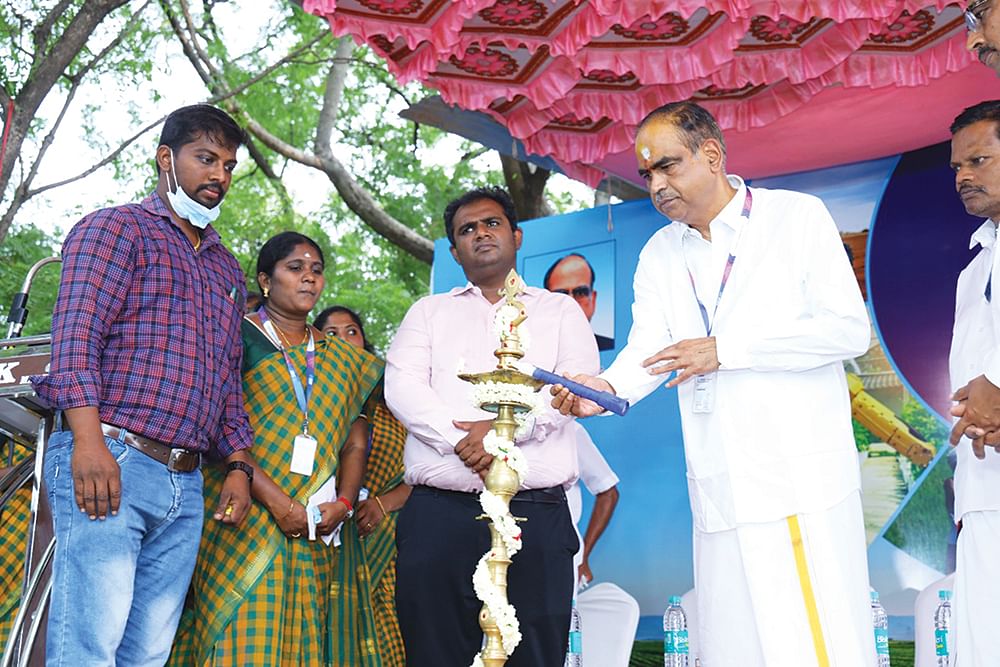 ‘‘கிராமப்புறங்களில் சுய உதவிக் குழுக்களுக்கு அதிகம் கடன் தருகிறோம்..!’’