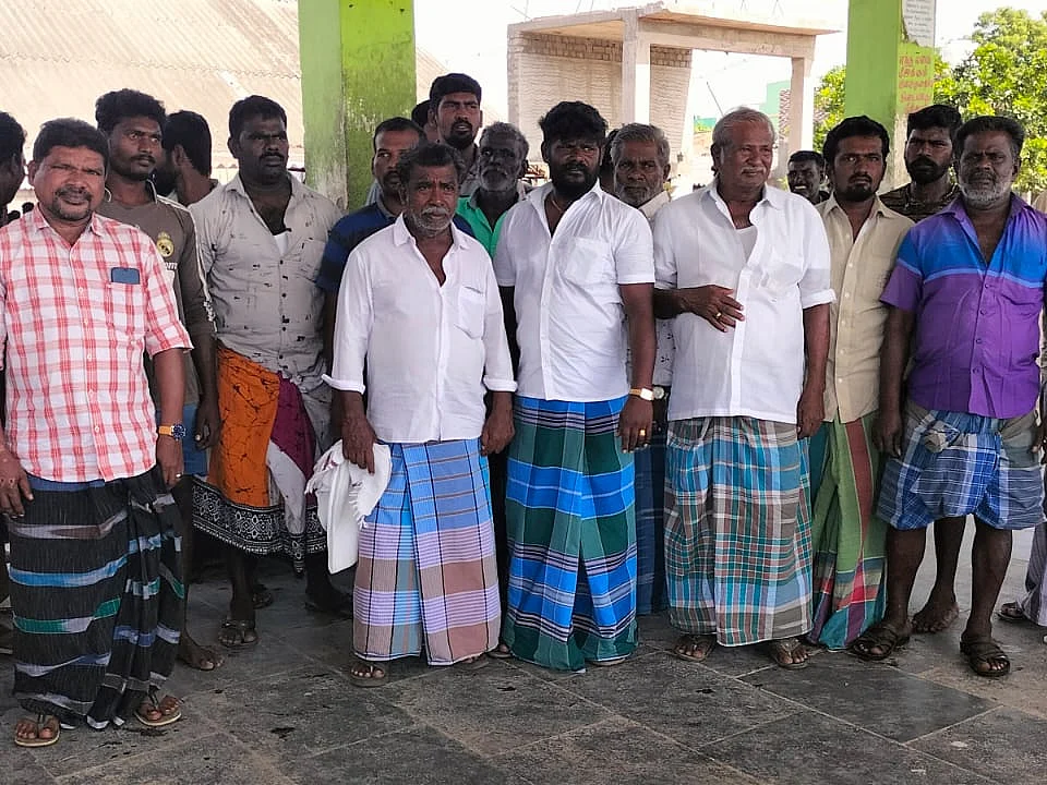 ஸ்டெர்லைட் ஆலைக்கு ஆதரவா..? - மீனவர் சங்கத்தின் போலி லெட்டர் பேடால் கிளம்பிய சர்ச்சை!