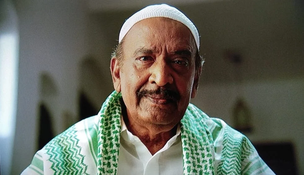 'பொன் மாணிக்கவேல்' படத்தில் இயக்குநர் மகேந்திரன்