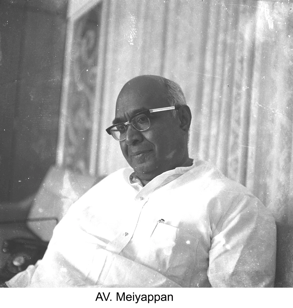Naan Oru Rasigan - M.S.Viswanathan