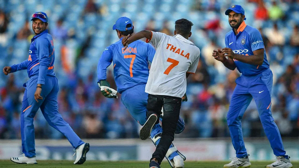 MS Dhoni