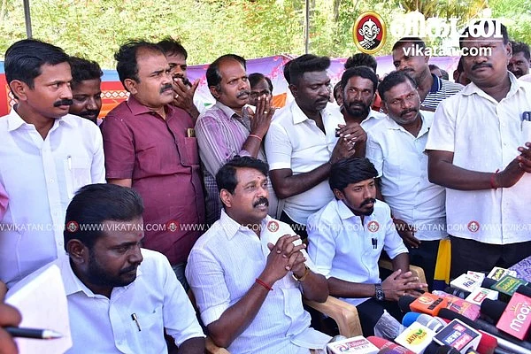 செய்தியாளர் சந்திப்பு