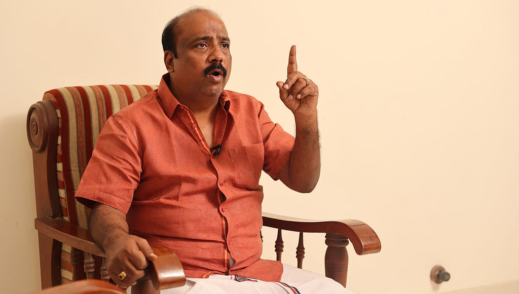 மருது அழகுராஜ்