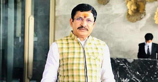 ம.பி: ``பாஜக, அரசு இயந்திரங்களை தவறாகப் பயன்படுத்துகிறது!