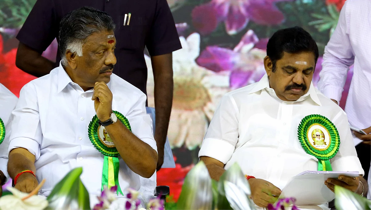ஓ.பன்னீர்செல்வம் - எடப்பாடி பழனிசாமி