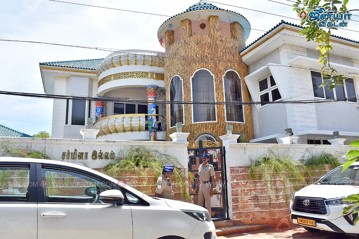 மதுரை: 3-வது நாளாக தொடரும் ரெய்டு; கோடிக்கணக்கில் ரொக்கம்... கிலோ கணக்கில் தங்கம்!