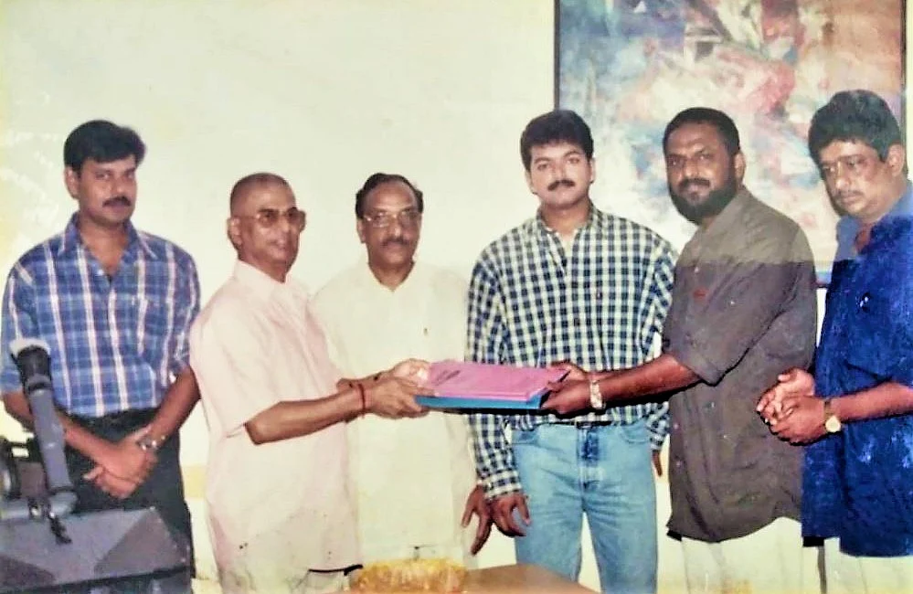 யூத் படப் பூஜையின் போது...