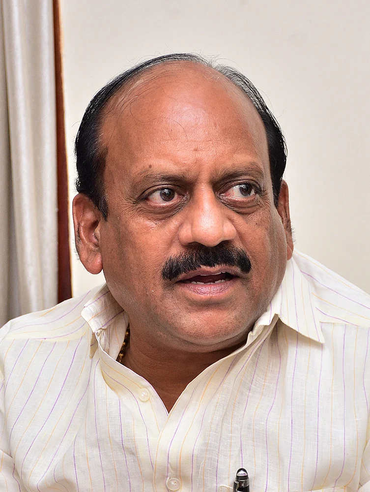 தா.மோ.அன்பரசன்
