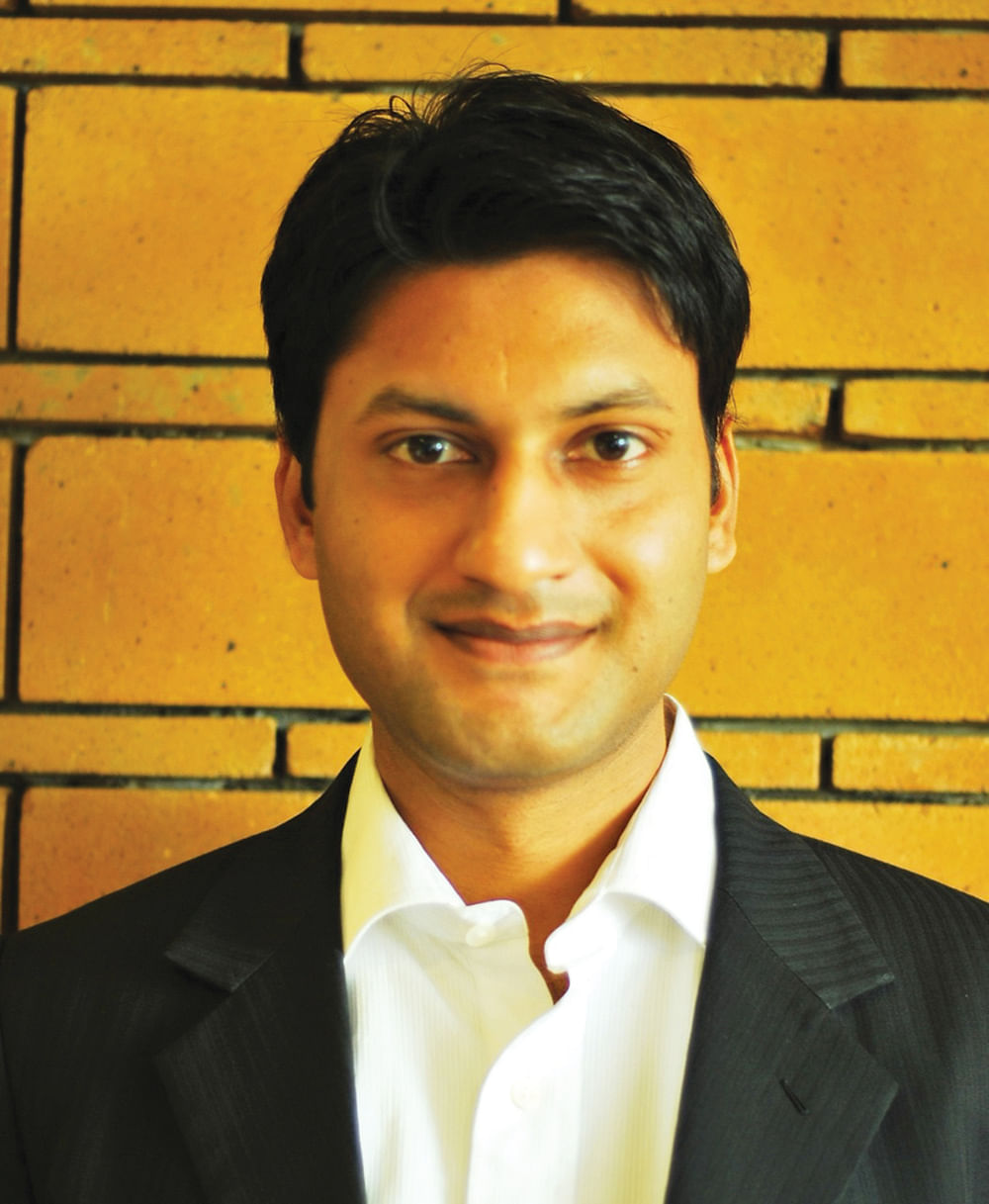 ரவி சரோகி 
CFA, Co-Founder, Samasthiti.