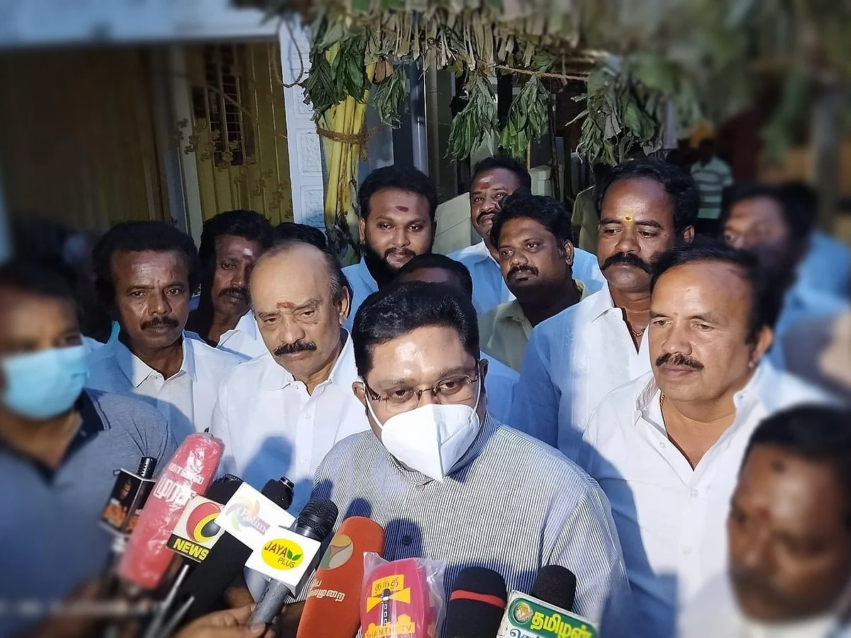 ``ராஜபக்சேவின் நிலைதான் எடப்பாடி பழனிசாமிக்கும்...” - டி.டி.வி.தினகரன் காட்டம்