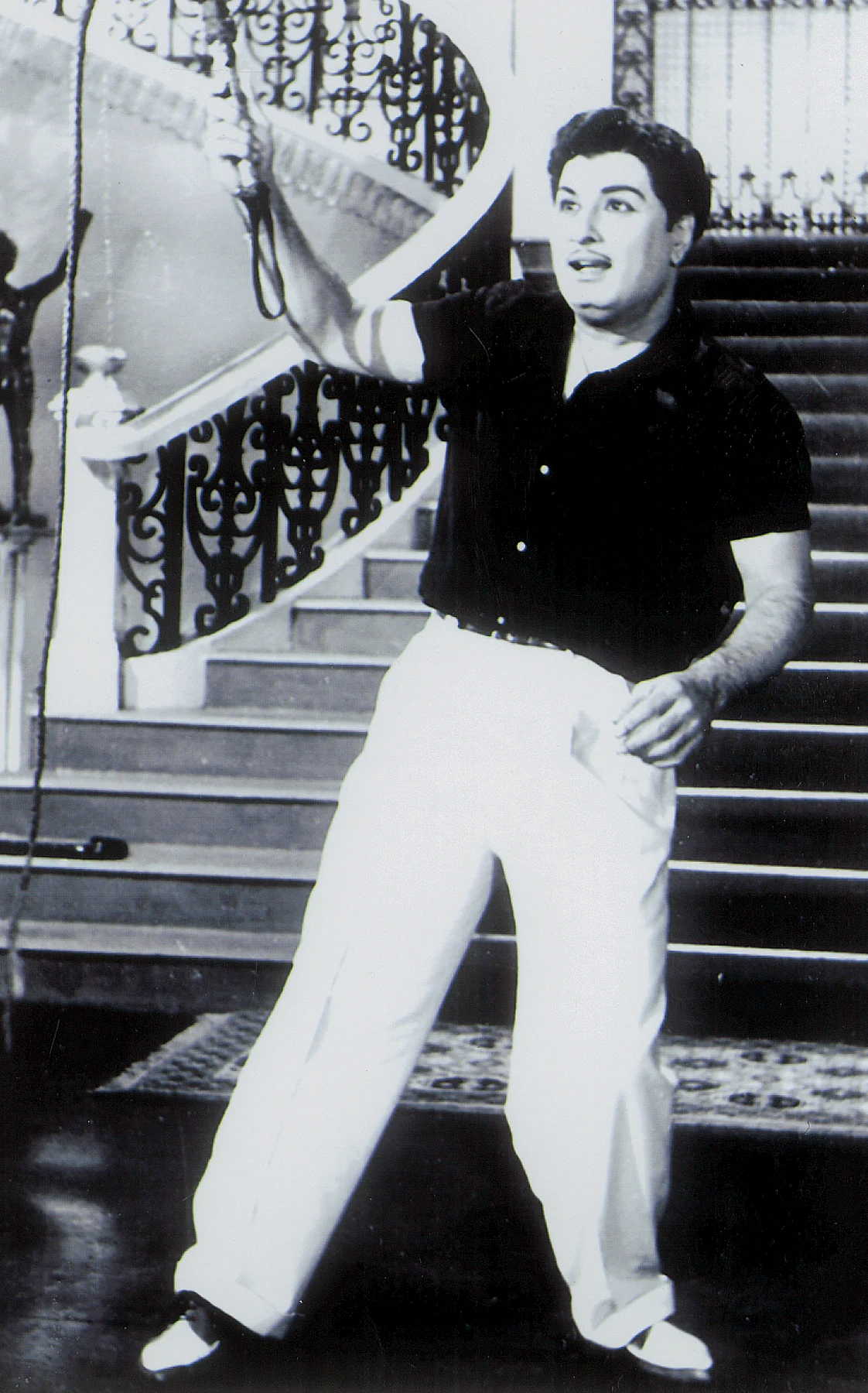 Naan Oru Rasigan - M.S.Viswanathan