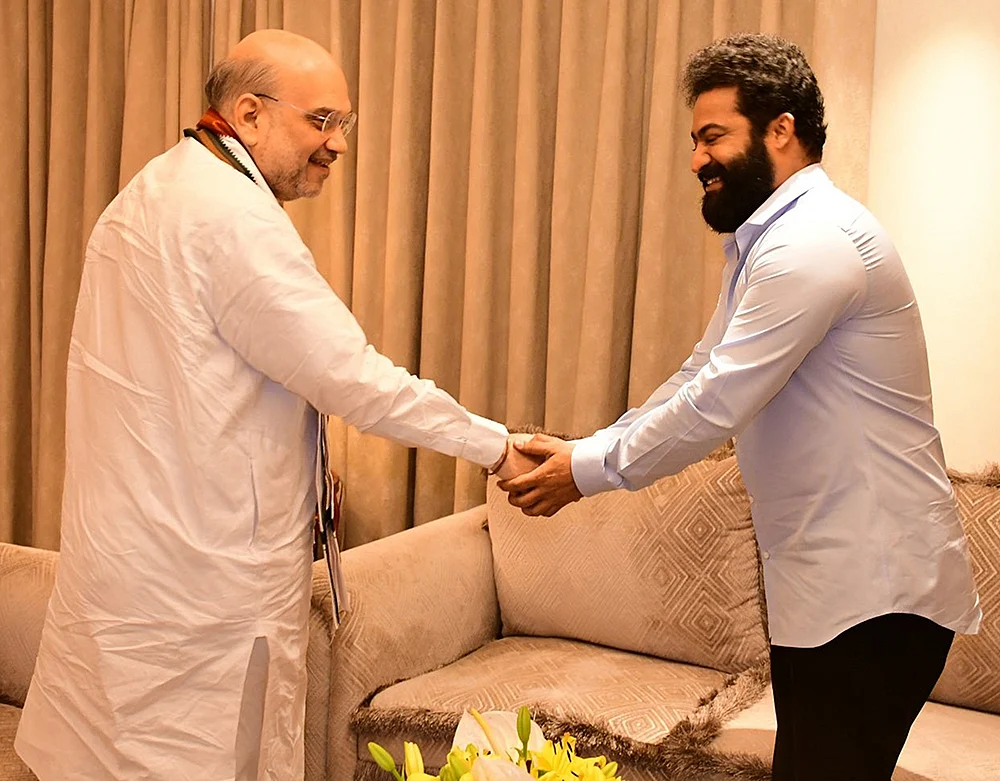 அமித் ஷா - ஜூனியர் என்.டி.ஆர்
