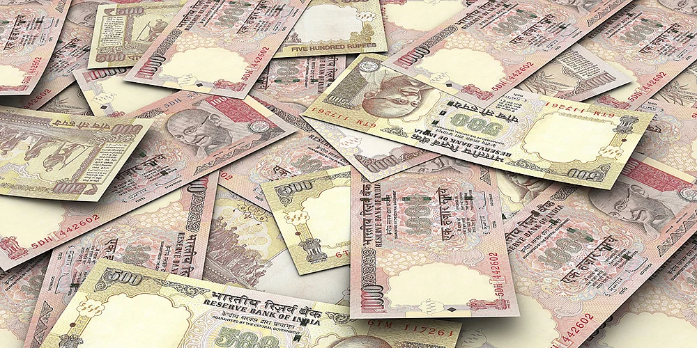 மதுவால் புனிதமானதா செல்லாத ரூபாய் நோட்டு? - 6 ஆண்டாக மௌனம் காட்டும் மத்திய அரசு!
