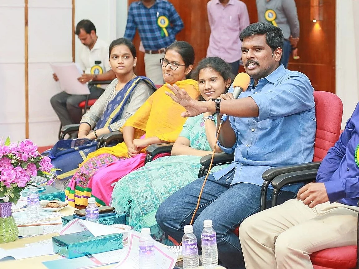 பயிற்சியும் முயற்சியும் இருந்தால் ஐஏஎஸ் கனவு சாத்தியம் - விகடன் & சிவராஜவேல் ஐஏஎஸ் அகாடமி நிகழ்ச்சி