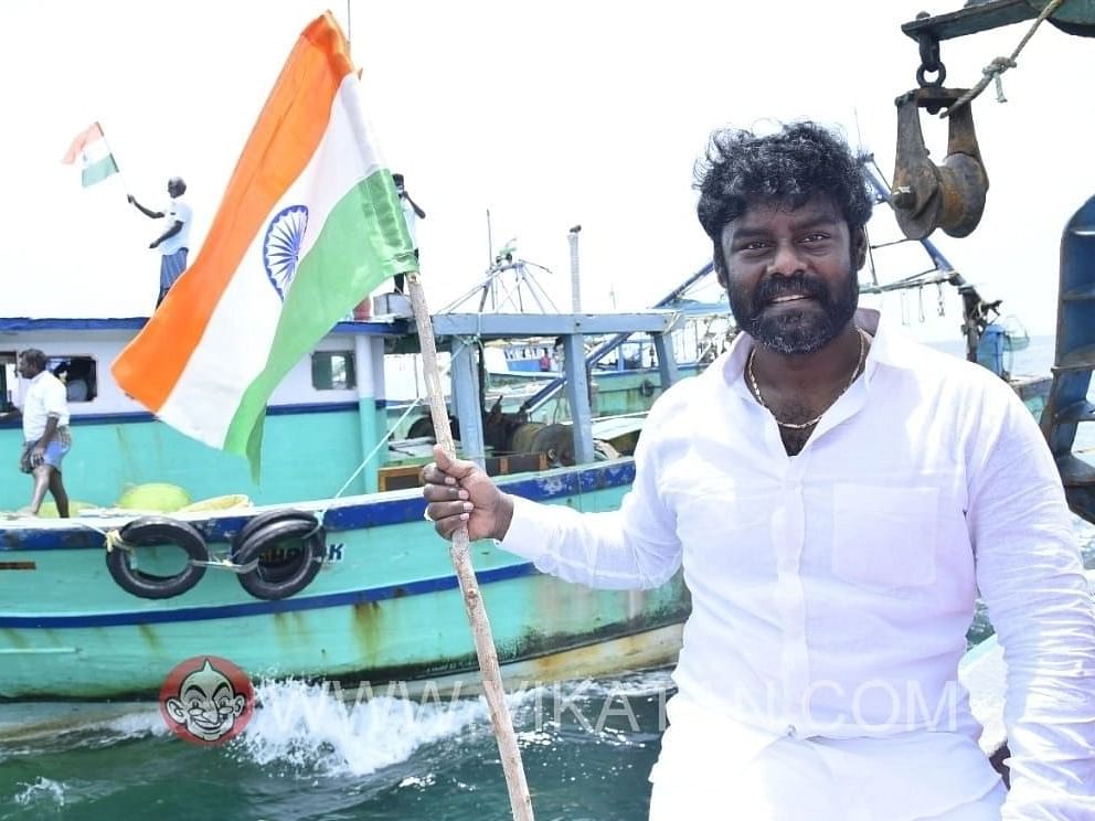 "சூர்யா - சிறுத்தை சிவா படத்தில் நடிக்கிறேன். ரஜினி, விஜய், அஜித் டார்கெட்!"- ஆர்.கே.சுரேஷ்
