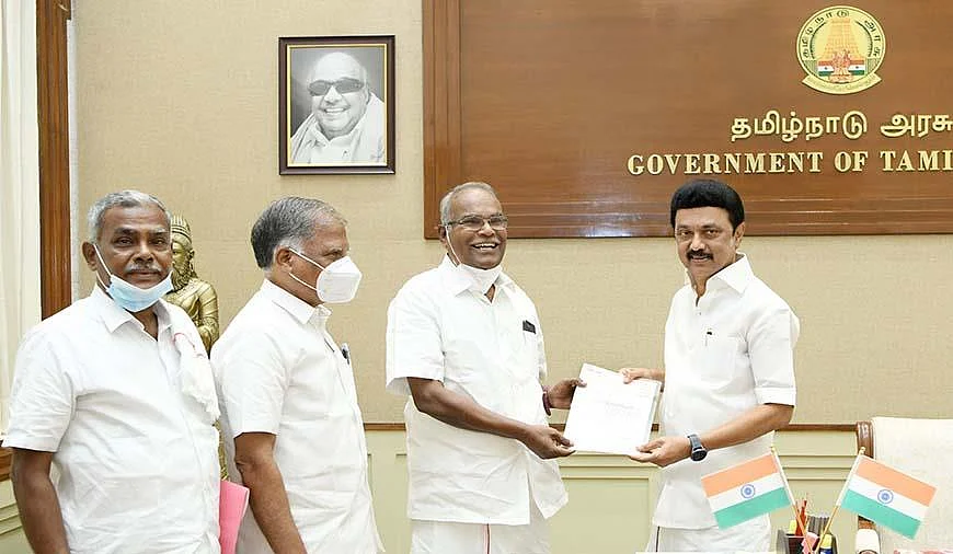 முதல்வர் ஸ்டாலின், கே.பாலகிருஷ்ணன், ஜி.ராமகிருஷ்ணன்.பெ.சண்முகம்