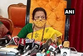 ``பாஜக ஒரு வாஷிங் மெஷின்; ஊழல்வாதிகள் சேர்ந்தால் சுத்தமாகிவிடுகின்றனர்!" - மும்பை முன்னாள் மேயர்