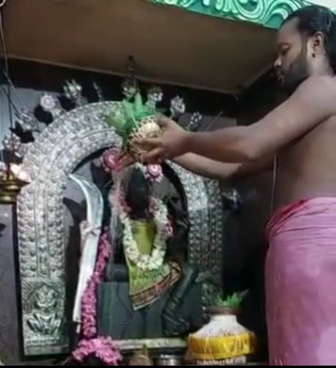 எதிரிகளை வெற்றிகொள்ளச் செய்திடுவாள் வாராஹி - பஞ்சமி நாளில் வழிபடலாம்!