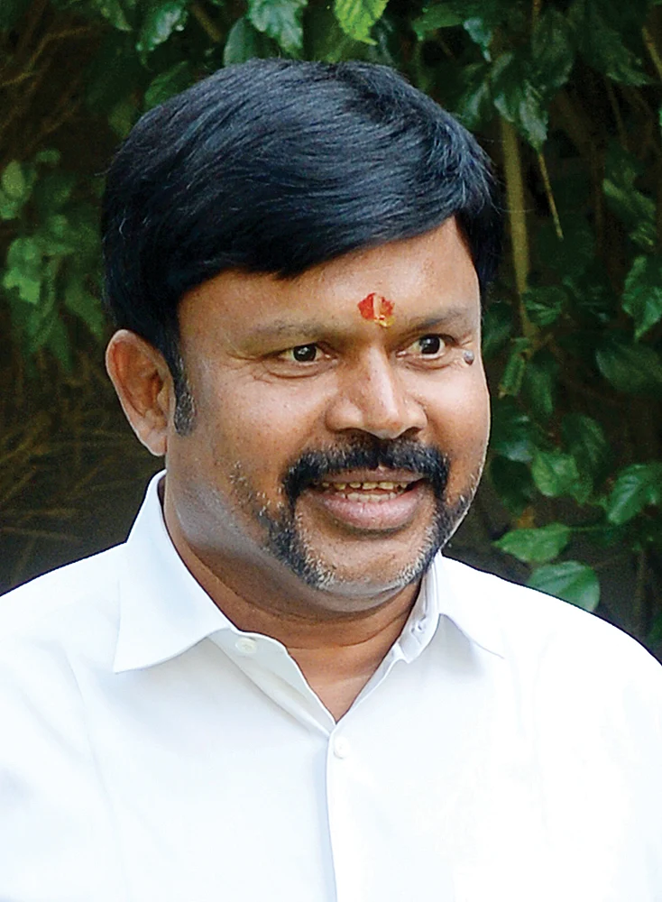 கே.சி.பழனிச்சாமி