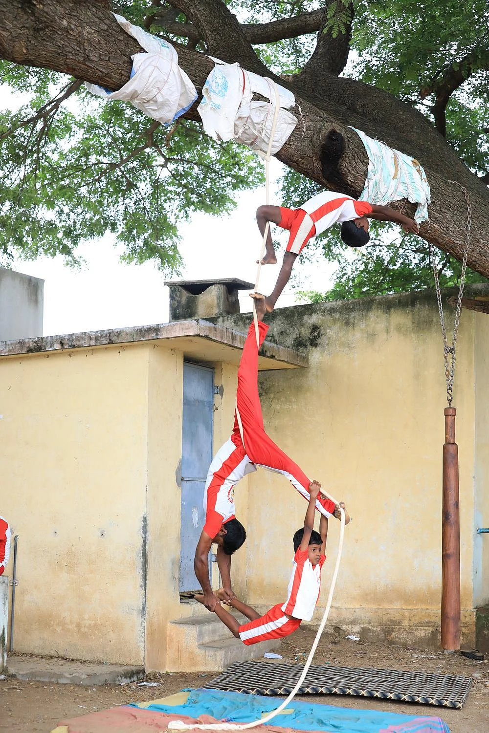 மல்லர் கம்பம்