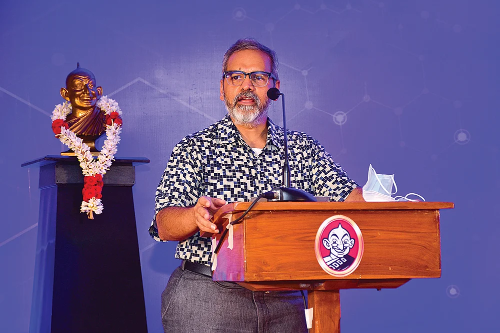 விகடன் மாணவப் பத்திரிகையாளர் பயிற்சித் திட்டம் 2022-23 - கூட்டுப் பயிற்சி முகாம்