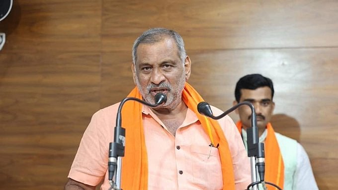 ``அரசியல்வாதிகள் ஊழல்வாதிகள் அல்ல; சிஸ்டம்தான் அவர்களை அப்படி மாற்றுகிறது!