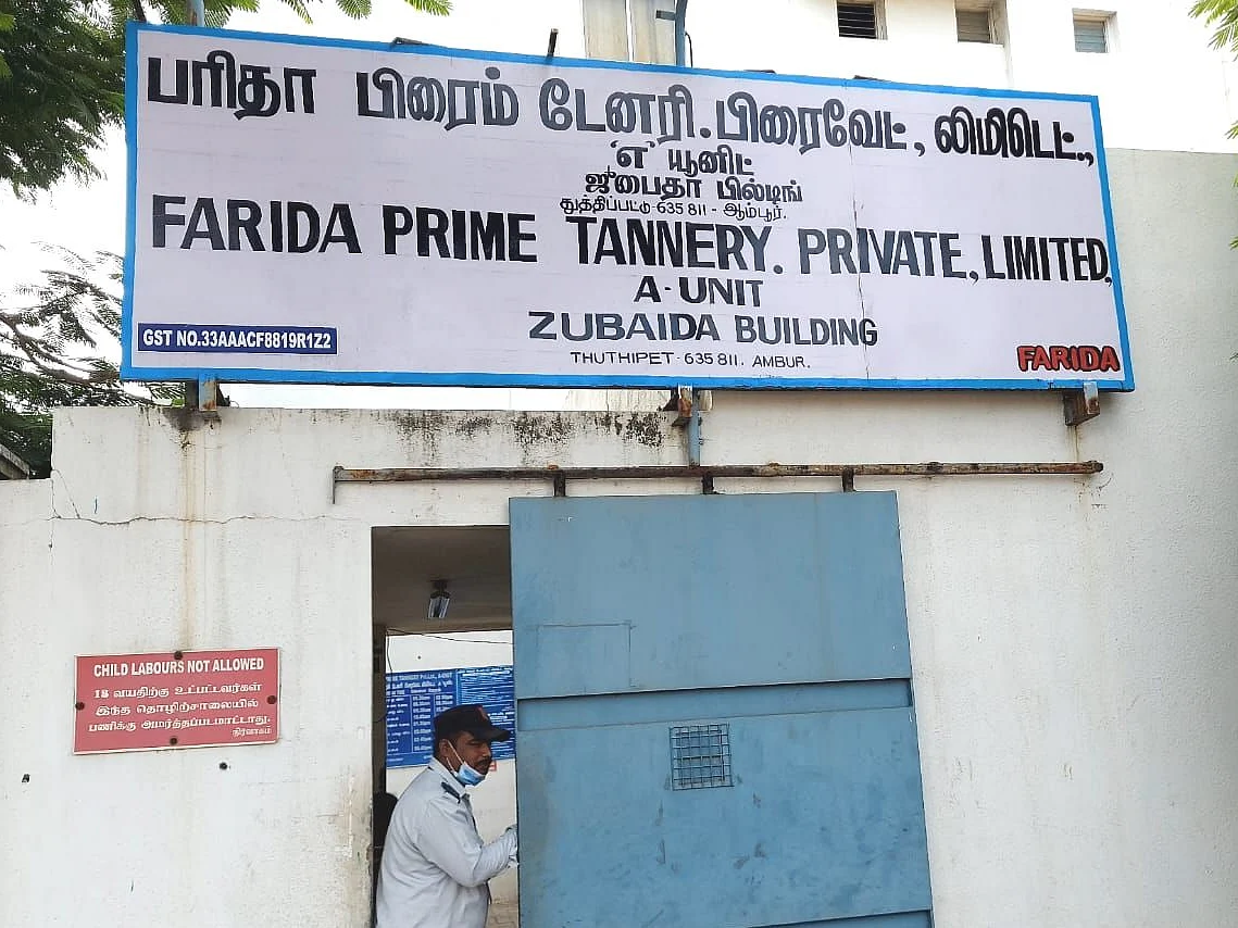 வரி ஏய்ப்பு புகார்; 60 இடங்கள்... பிரபல தோல் தொழிற்சாலைக் குழுமங்களில் வருமான வரித்துறை திடீர் சோதனை