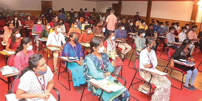 கூட்டுப் பயிற்சி முகாம்