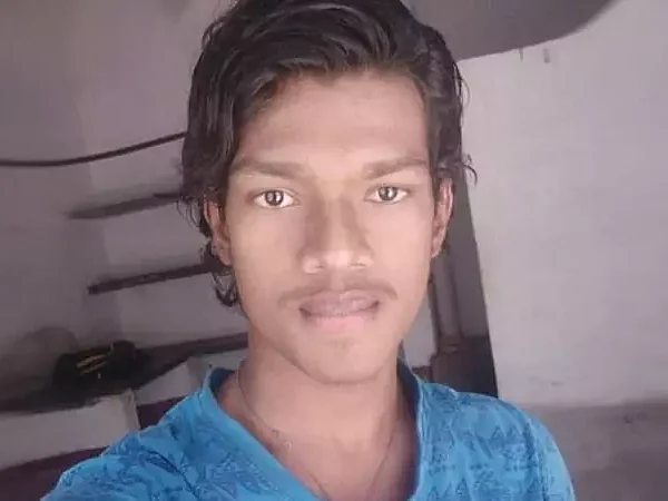 `அருந்ததிபோல மறுபிறவி எடுப்பேன்’ - திரைப்படம் பார்த்து உடலில் தீ வைத்துக்கொண்ட இளைஞர் உயிரிழப்பு