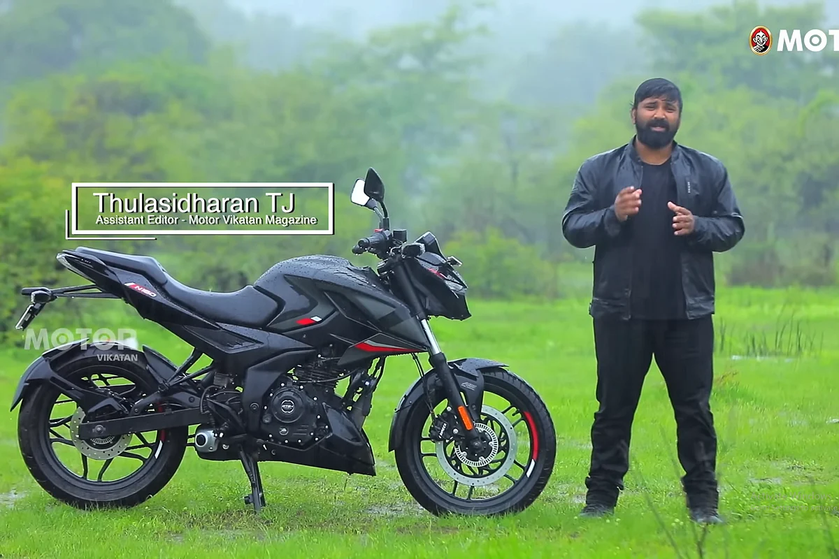 Bajaj Pulsar N160