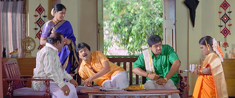 “எதிர்பார்ப்புல மட்டுமே கரையுது எங்க வாழ்க்கை!” - ‘பேரழகன்’ சினேகாவின் கண்ணீர்க் கதை